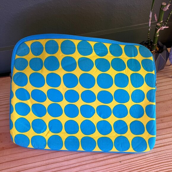 Laptop, IPad, or Tablet Case - Picture 1 of 13